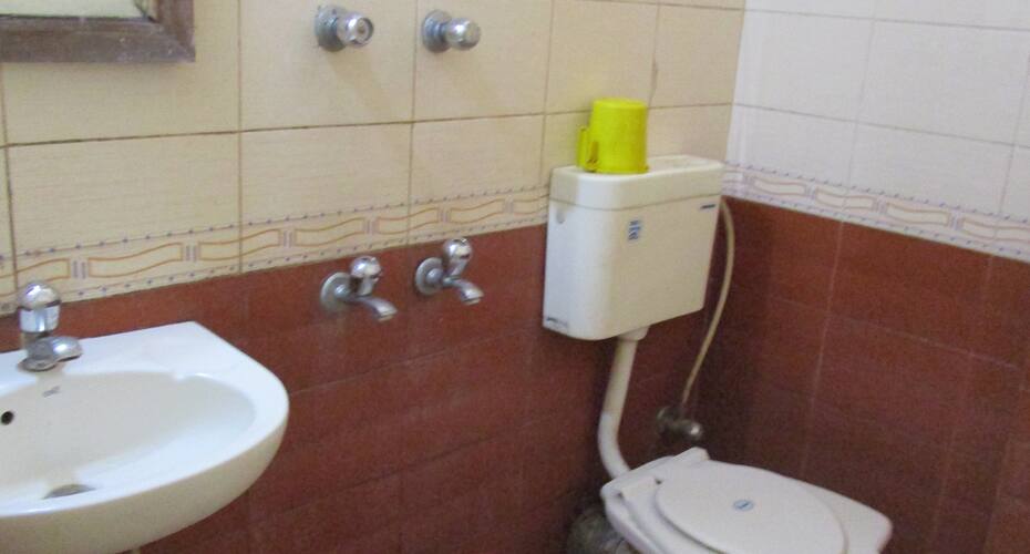 Hotel Pooja Paradise, Bangalore 4